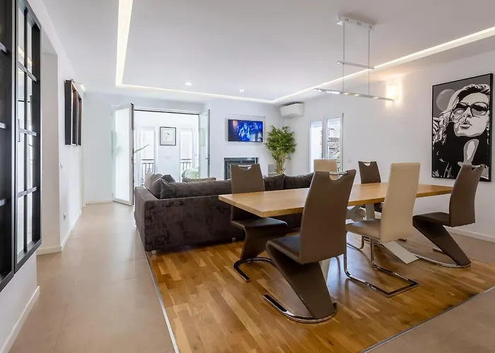 Fantastic Apartment Great Location